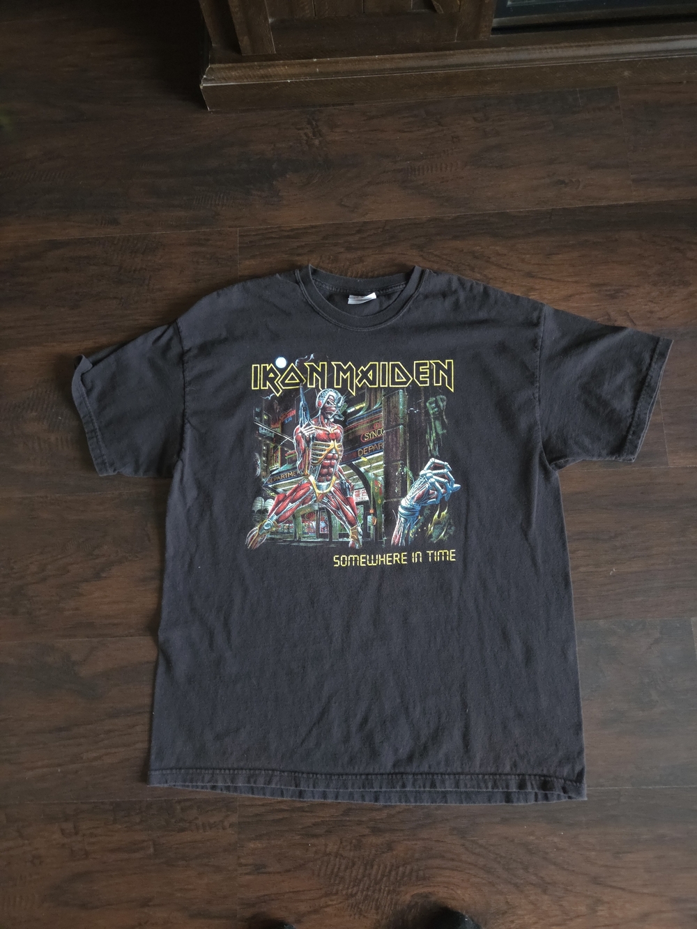 Vintage Iron Maiden Somewhere Back In Time World Tour 2008 T-Shirt Size XL